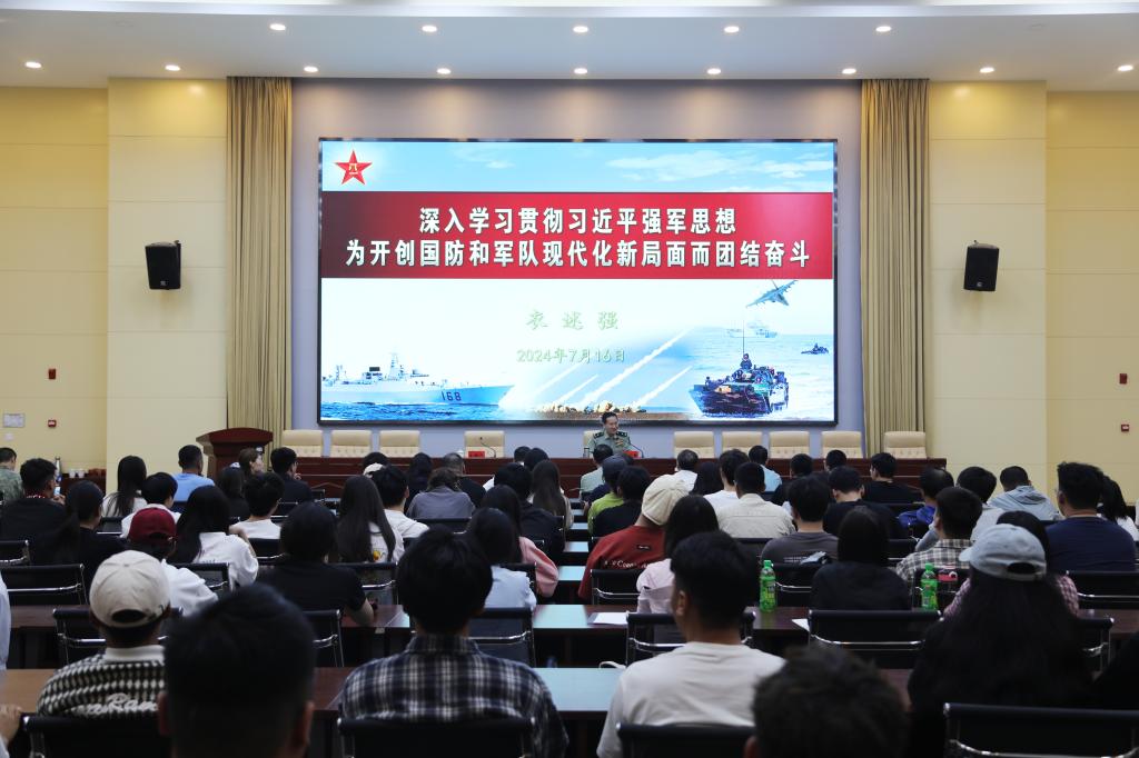 合照 坐.jpg